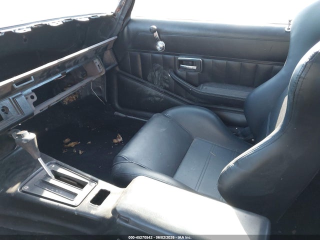 Продажа на аукционе авто 1981 Chevrolet Camaro, vin: 1G1AP87J4BL181451, номер лота: 45270542