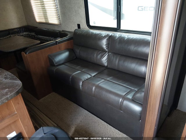 2017 Jayco Jayfl184bh მანქანა იყიდება აუქციონზე, vin: 1UJBJ0BS0H17M0352, აუქციონის ნომერი: 45270547