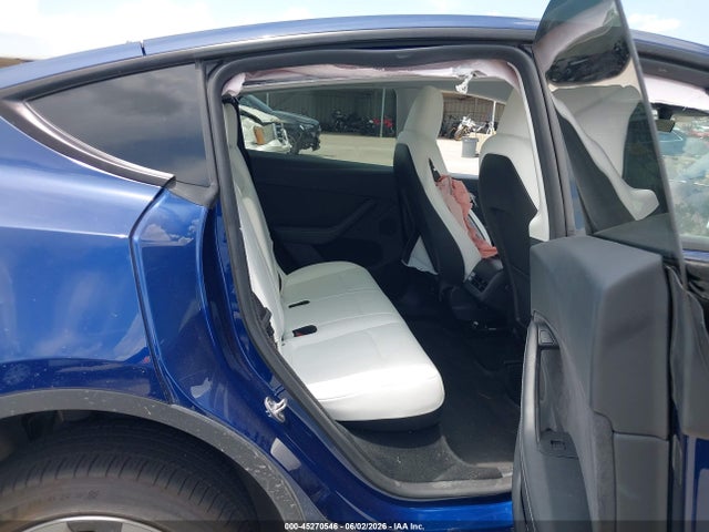 Продажа на аукционе авто 2023 Tesla Model Y Awd/long Range Dual Motor All-wheel Drive, vin: 7SAYGDEE2PA118296, номер лота: 45270546