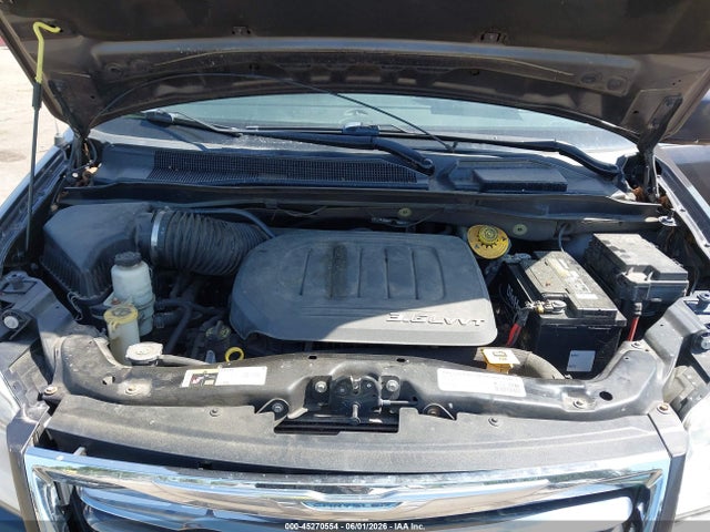 2015 Chrysler Town & Country Touring მანქანა იყიდება აუქციონზე, vin: 2C4RC1BG4FR525382, აუქციონის ნომერი: 45270554
