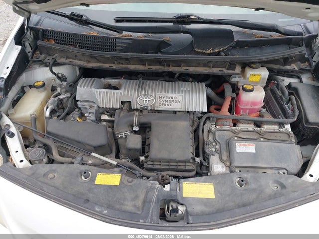 Продаж на аукціоні авто 2013 Toyota Prius V Two, vin: JTDZN3EUXD3289155, номер лоту: 45270614