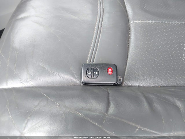 Продаж на аукціоні авто 2013 Toyota Prius V Two, vin: JTDZN3EUXD3289155, номер лоту: 45270614