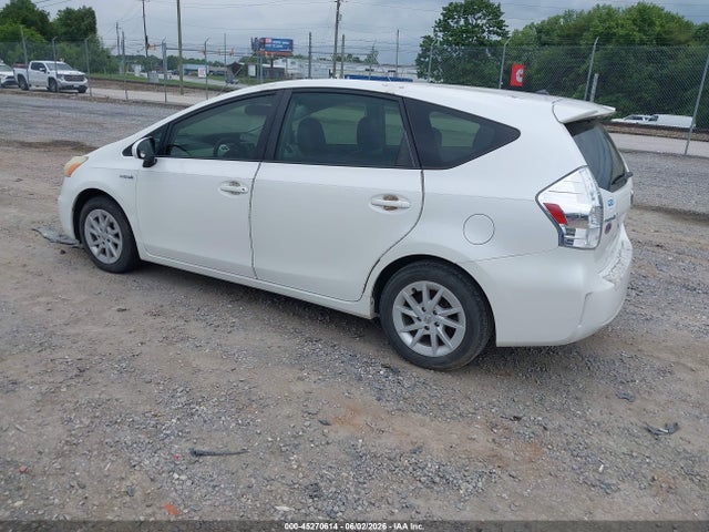 Продаж на аукціоні авто 2013 Toyota Prius V Two, vin: JTDZN3EUXD3289155, номер лоту: 45270614
