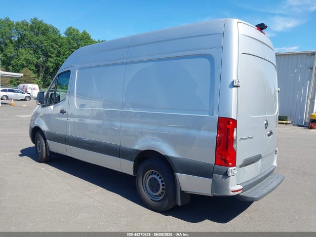 45270626 :رقم المزاد ، W1Y40BHY4MT078871 vin ، 2021 Mercedes-benz Sprinter 2500 Standard Roof I4 مزاد بيع
