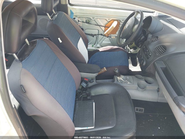 Aukcja sprzedaży 2000 Volkswagen New Beetle Gls, vin: 3VWCC21C7YM402533, numer aukcji: 45270683