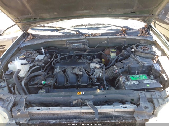 45270733 :رقم المزاد ، 1FMYU03172KD22682 vin ، 2002 Ford Escape Xlt مزاد بيع