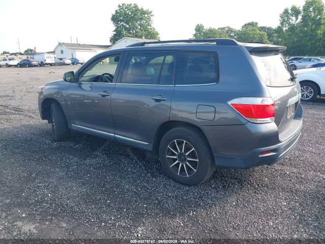 Продажа на аукционе авто 2013 Toyota Highlander Se V6, vin: 5TDZK3EH4DS104172, номер лота: 45270742