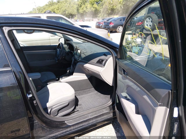 45270792 :رقم المزاد ، 5NPD84LFXJH347230 vin ، 2018 Hyundai Elantra Value Edition مزاد بيع