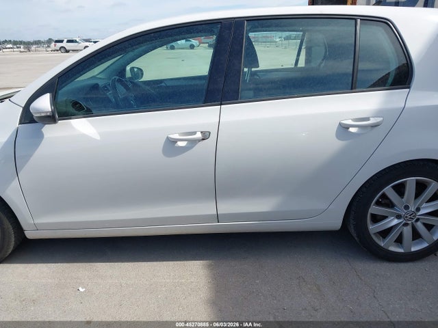 Продажа на аукционе авто 2011 Volkswagen Golf Tdi 4-door, vin: WVWNM7AJ2BW011432, номер лота: 45270885