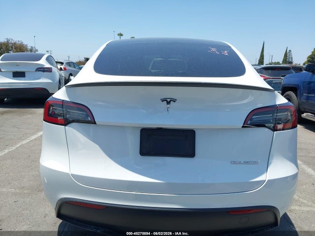 2023 Tesla Model Y Performance Dual Motor All-wheel Drive მანქანა იყიდება აუქციონზე, vin: 7SAYGDEFXPF889701, აუქციონის ნომერი: 45270894