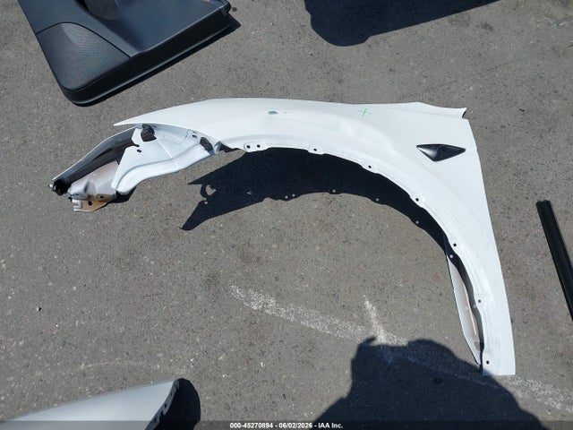 2023 Tesla Model Y Performance Dual Motor All-wheel Drive მანქანა იყიდება აუქციონზე, vin: 7SAYGDEFXPF889701, აუქციონის ნომერი: 45270894