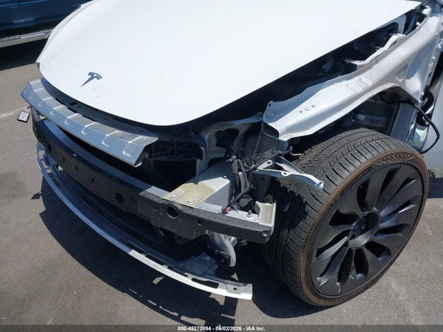 2023 Tesla Model Y Performance Dual Motor All-wheel Drive მანქანა იყიდება აუქციონზე, vin: 7SAYGDEFXPF889701, აუქციონის ნომერი: 45270894