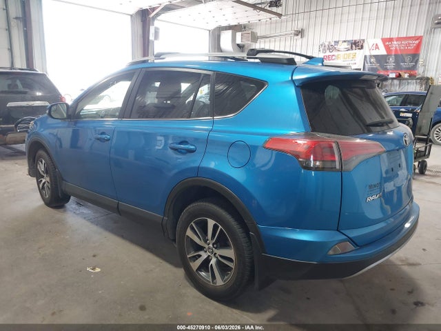Aukcja sprzedaży 2017 Toyota Rav4 Xle, vin: JTMRFREV9HD200684, numer aukcji: 45270910