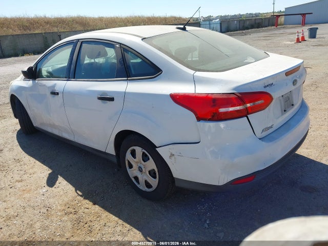 1FADP3E26HL214967 Ford FOCUS S