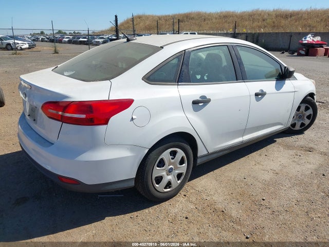 1FADP3E26HL214967 Ford FOCUS S