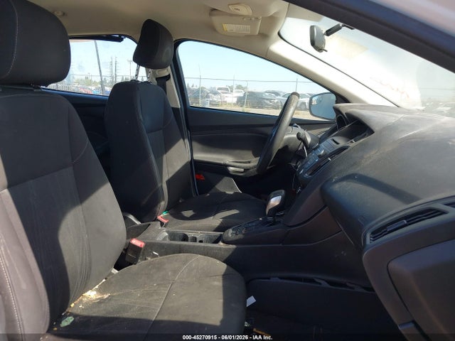 1FADP3E26HL214967 Ford FOCUS S