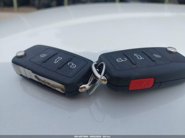Aukcja sprzedaży 2013 Volkswagen Jetta Hybrid Se, vin: 3VW637AJ9DM283905, numer aukcji: 45270940