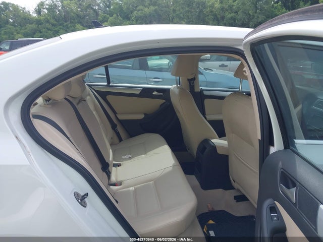 Aukcja sprzedaży 2013 Volkswagen Jetta Hybrid Se, vin: 3VW637AJ9DM283905, numer aukcji: 45270940