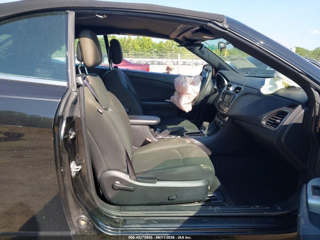Продаж на аукціоні авто 2011 Chrysler 200 Touring, vin: 1C3BC2EG7BN612739, номер лоту: 45270980