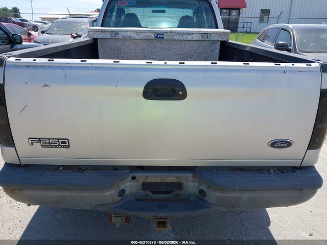 45270979 :رقم المزاد ، 1FTNX21LX4EC41899 vin ، 2004 Ford F-250 Lariat/xl/xlt مزاد بيع