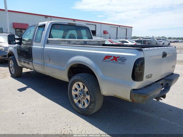 45270979 :رقم المزاد ، 1FTNX21LX4EC41899 vin ، 2004 Ford F-250 Lariat/xl/xlt مزاد بيع