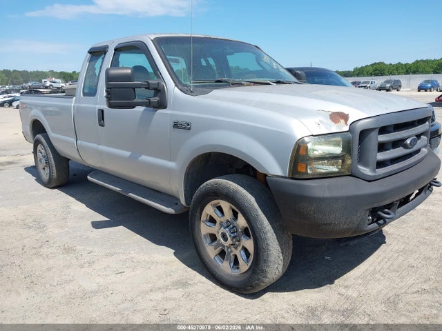 45270979 :رقم المزاد ، 1FTNX21LX4EC41899 vin ، 2004 Ford F-250 Lariat/xl/xlt مزاد بيع