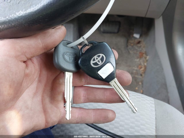 45270993 :رقم المزاد ، JTMBD31V466016684 vin ، 2006 Toyota Rav4 Limited مزاد بيع