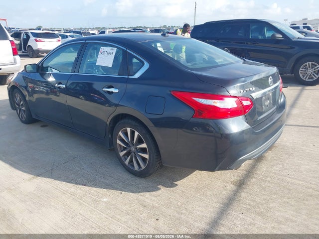45271019 :رقم المزاد ، 1N4AL3AP6HC115517 vin ، 2017 Nissan Altima 2.5/2.5 S/2.5 Sl/2.5 Sr/2.5 Sv مزاد بيع
