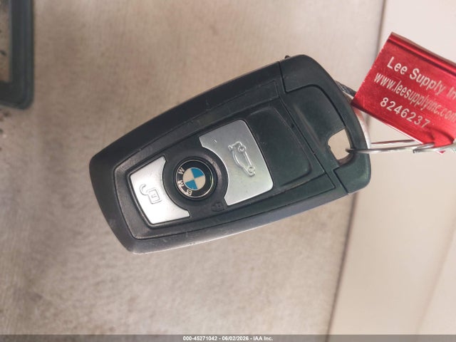 Продажа на аукционе авто 2012 Bmw 328i, vin: WBA3C1C56CF430941, номер лота: 45271042