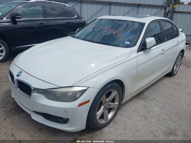 Продажа на аукционе авто 2012 Bmw 328i, vin: WBA3C1C56CF430941, номер лота: 45271042