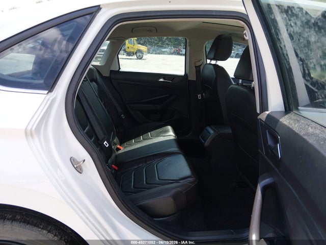 Продаж на аукціоні авто 2020 Volkswagen Jetta 1.4t Sel Premium, vin: 3VWG57BU7LM077505, номер лоту: 45271052