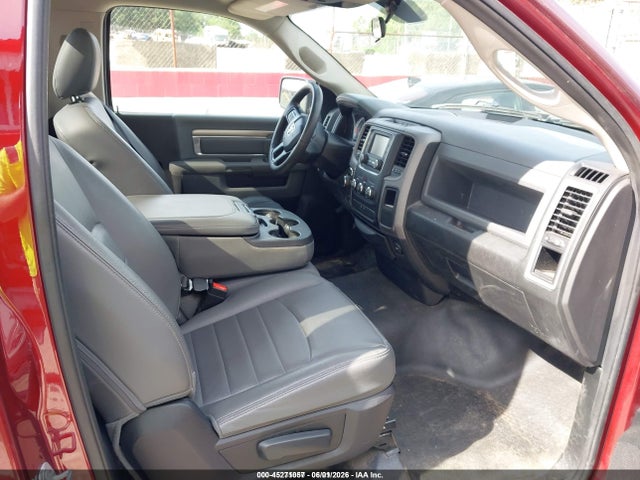 3C6JR7DG4HG687797 RAM 1500 Tradesman 4x4 8&#039; Box