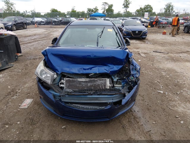 45271058 :رقم المزاد ، 1G1PC5SH8C7347800 vin ، 2012 Chevrolet Cruze Ls مزاد بيع