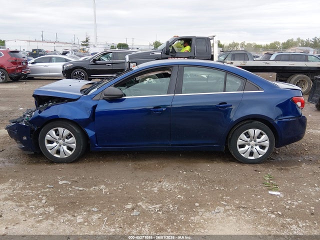 45271058 :رقم المزاد ، 1G1PC5SH8C7347800 vin ، 2012 Chevrolet Cruze Ls مزاد بيع