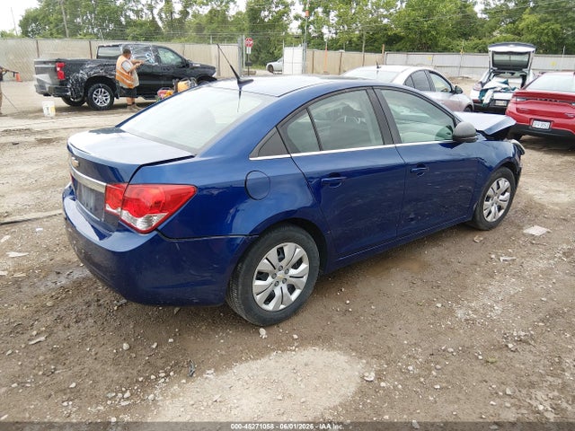 45271058 :رقم المزاد ، 1G1PC5SH8C7347800 vin ، 2012 Chevrolet Cruze Ls مزاد بيع