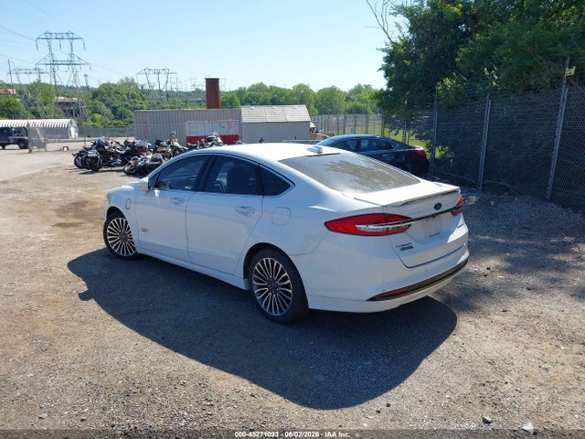 3FA6P0SU6HR226017 Ford Fusion Energi Titanium