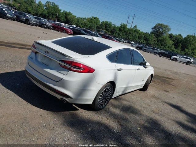 3FA6P0SU6HR226017 Ford Fusion Energi Titanium