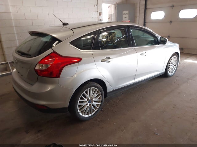 2012 Ford Focus Sel მანქანა იყიდება აუქციონზე, vin: 1FAHP3M21CL153233, აუქციონის ნომერი: 45271097