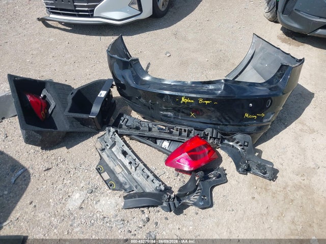 Продаж на аукціоні авто 2016 Bmw 320i, vin: WBA8E1G5XGNT38382, номер лоту: 45271184