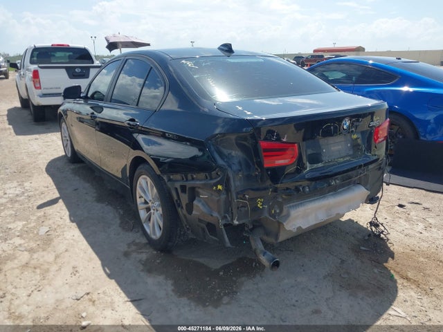 Продаж на аукціоні авто 2016 Bmw 320i, vin: WBA8E1G5XGNT38382, номер лоту: 45271184