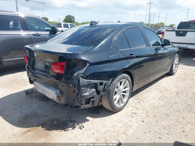 Продаж на аукціоні авто 2016 Bmw 320i, vin: WBA8E1G5XGNT38382, номер лоту: 45271184