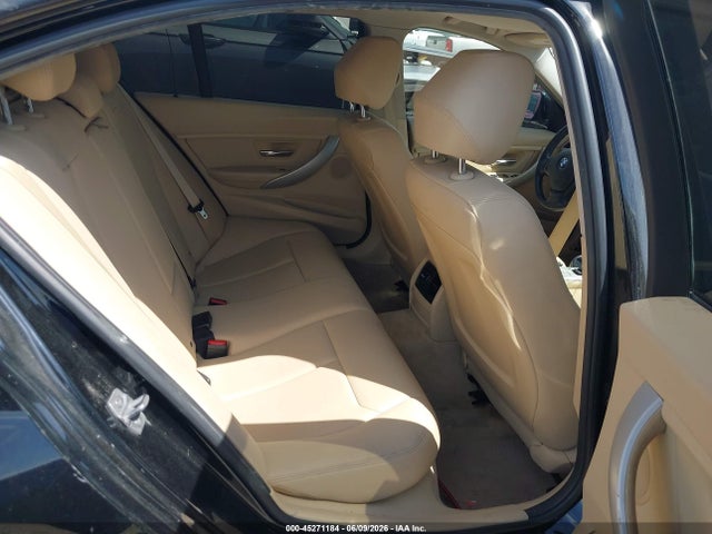 Продаж на аукціоні авто 2016 Bmw 320i, vin: WBA8E1G5XGNT38382, номер лоту: 45271184