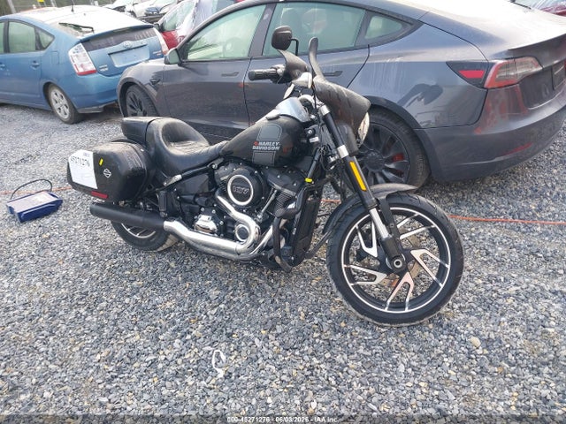 Harley-Davidson FLSB 2021 1HD1YMJ16MB063608 Image 1