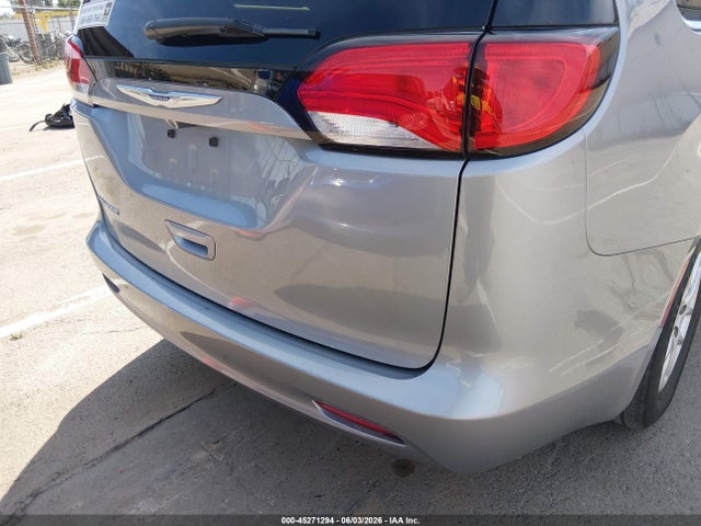 Chrysler Voyager Lx 2020 2C4RC1CG8LR248262 Image 16
