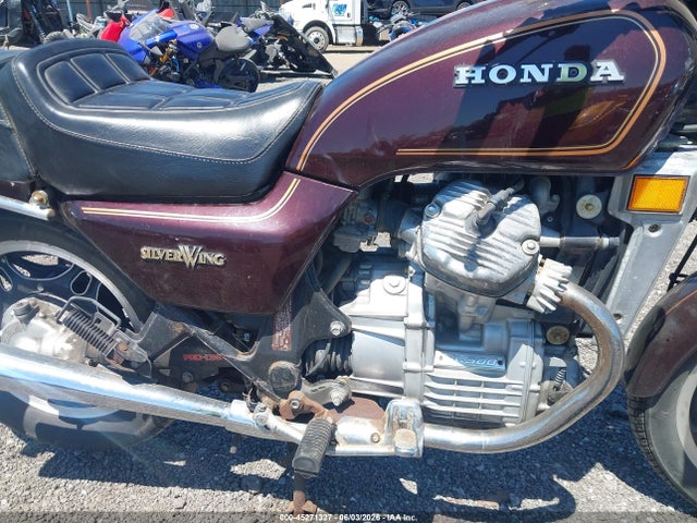 Продажа на аукционе авто 1982 Honda Gl500, vin: JH2PC0201CM104536, номер лота: 45271327