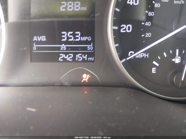 2017 Hyundai Elantra Se მანქანა იყიდება აუქციონზე, vin: KMHD74LF3HU115714, აუქციონის ნომერი: 45271398