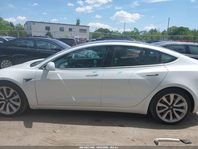 Tesla Model 3 Long Range/performance 2018 5YJ3E1EB0JF134170 Image 14
