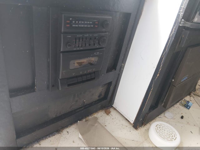 Продажа на аукционе авто 2000 Gulf Stream Conquest, vin: 1NL10FL20Y1040762, номер лота: 45271543