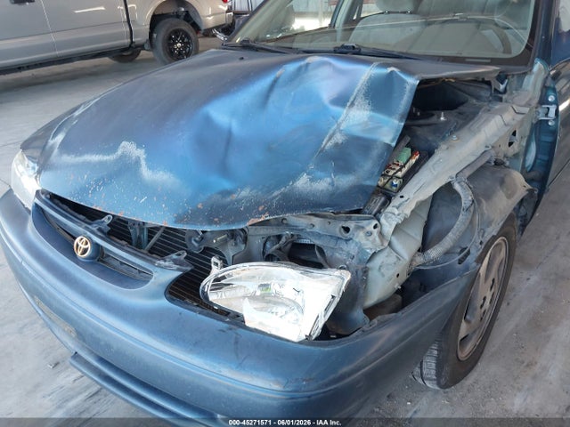 45271571 :رقم المزاد ، 1NXBR18E9XZ242532 vin ، 1999 Toyota Corolla Le مزاد بيع