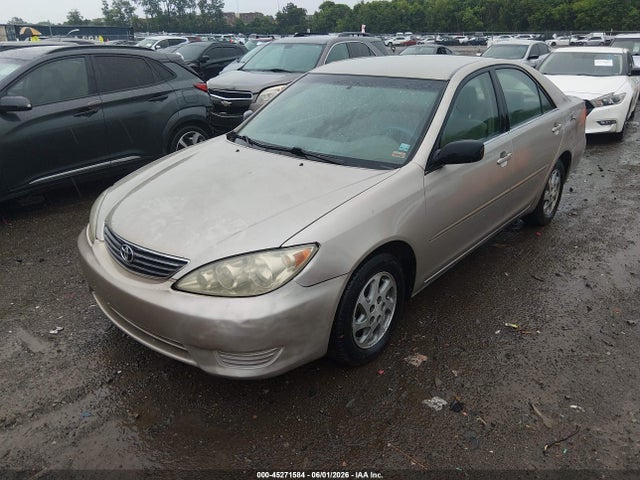 Продажа на аукционе авто 2005 Toyota Camry Std, vin: 4T1BE32K15U419075, номер лота: 45271584